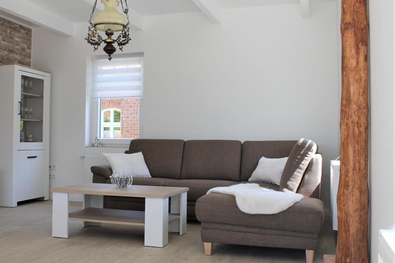 Tant Berta'S Huus Appartement Krummhörn Buitenkant foto