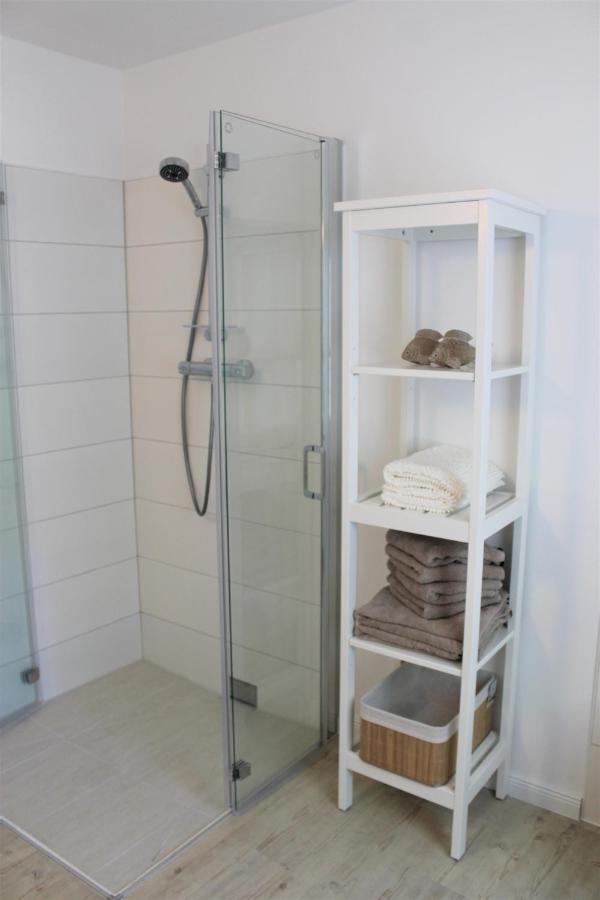 Tant Berta'S Huus Appartement Krummhörn Buitenkant foto